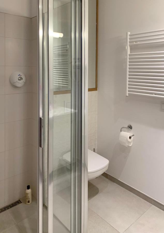 404 Rooms Wolska Apartament Βαρσοβία Εξωτερικό φωτογραφία
