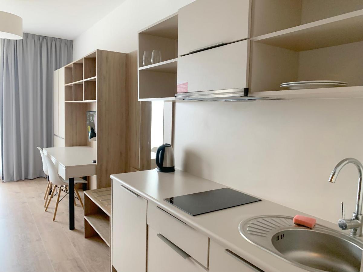 404 Rooms Wolska Apartament Βαρσοβία Εξωτερικό φωτογραφία